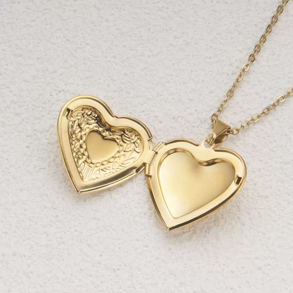 Romantic Heart Locket Pendants - Heart Locket Necklace Photo ulasan dan harga